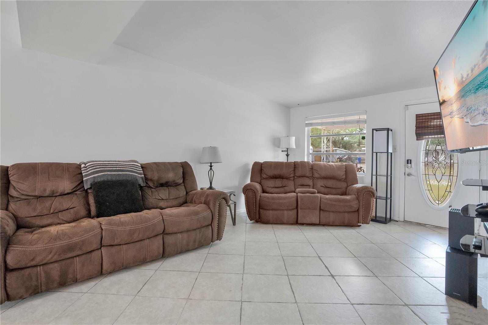 2924 PINEDALE AVENUE