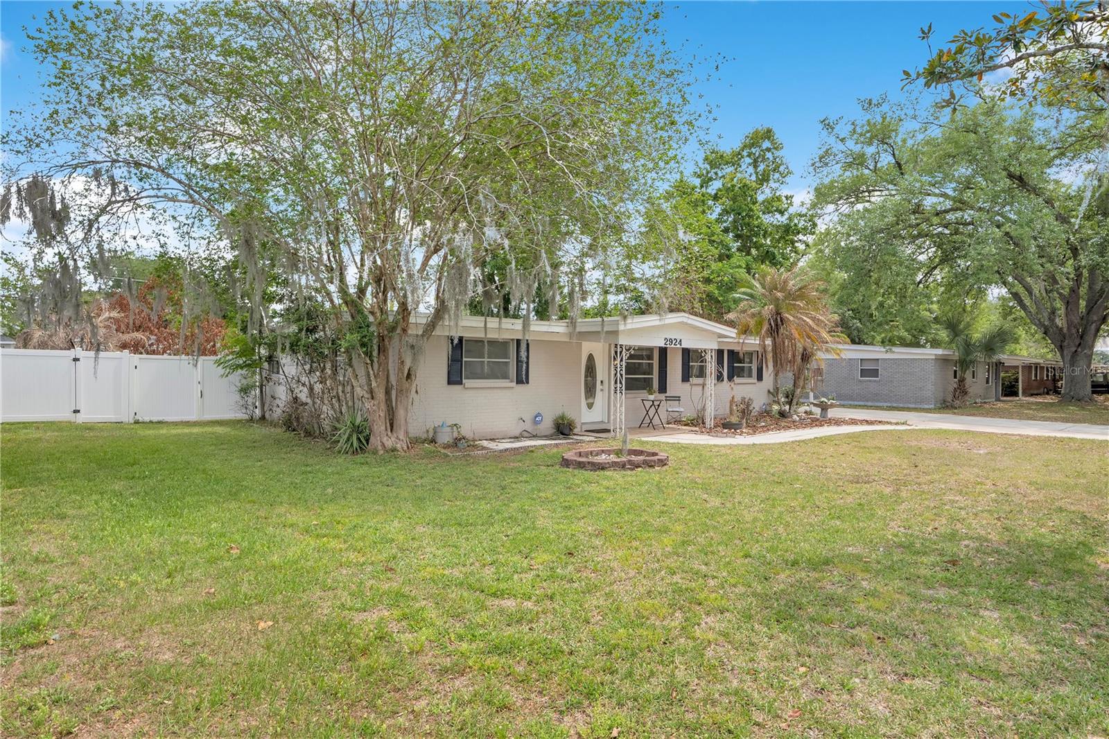 2924 PINEDALE AVENUE