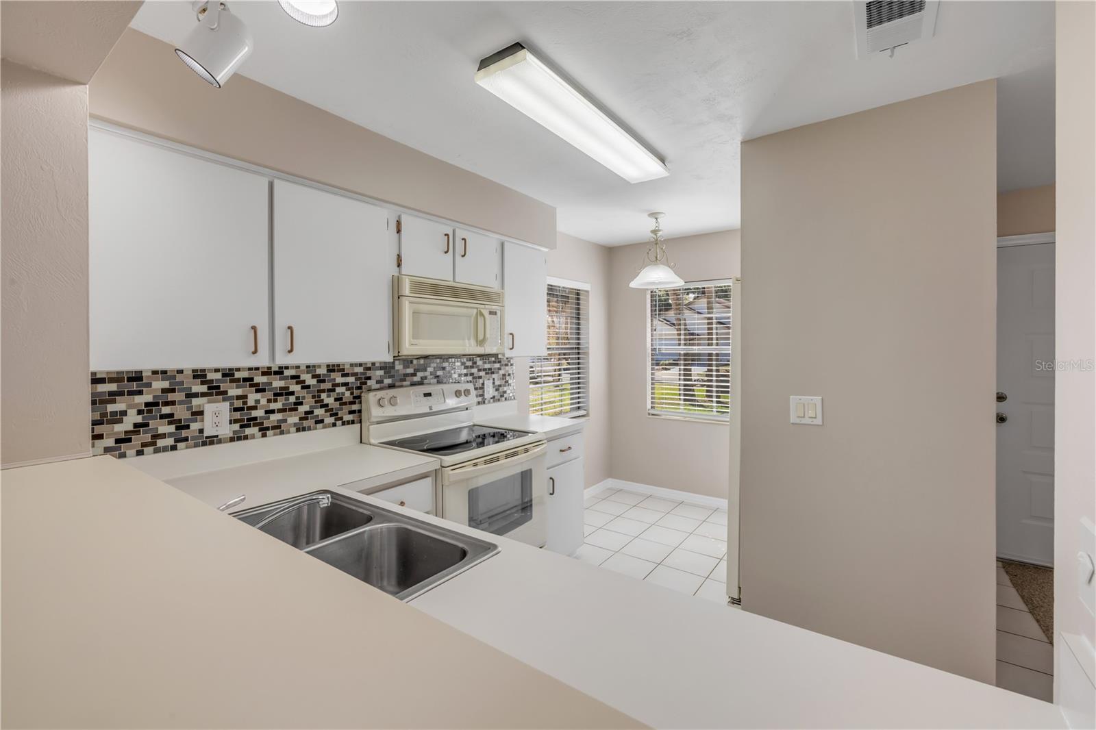 SHALLOWBROOK AT DUNLAWTON HILLS PH 01 - Residential