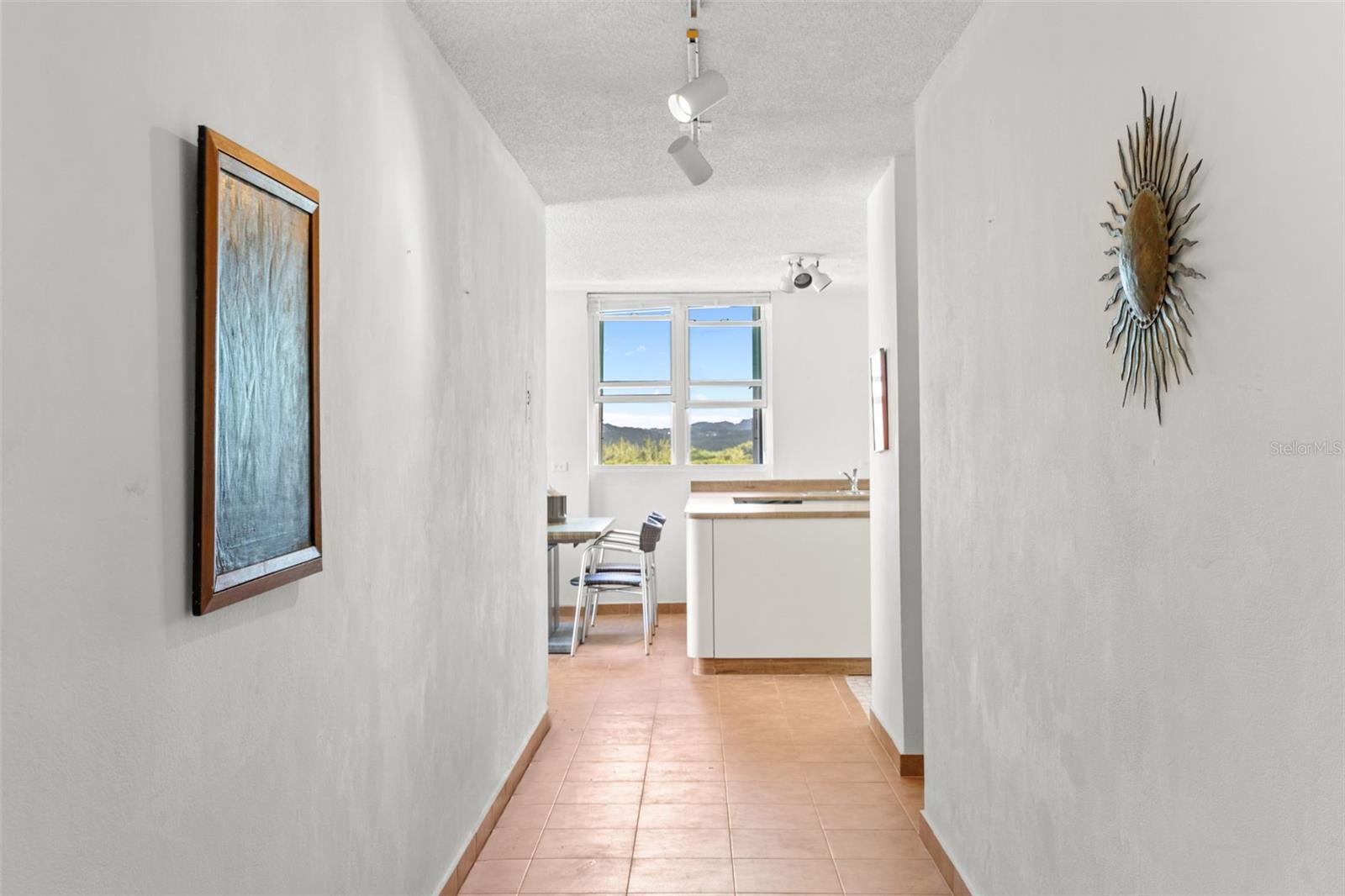 SANDY HILLS - Residential