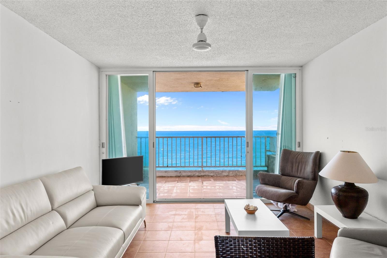 49 CALLE ROSENDO M CINTRON 5F