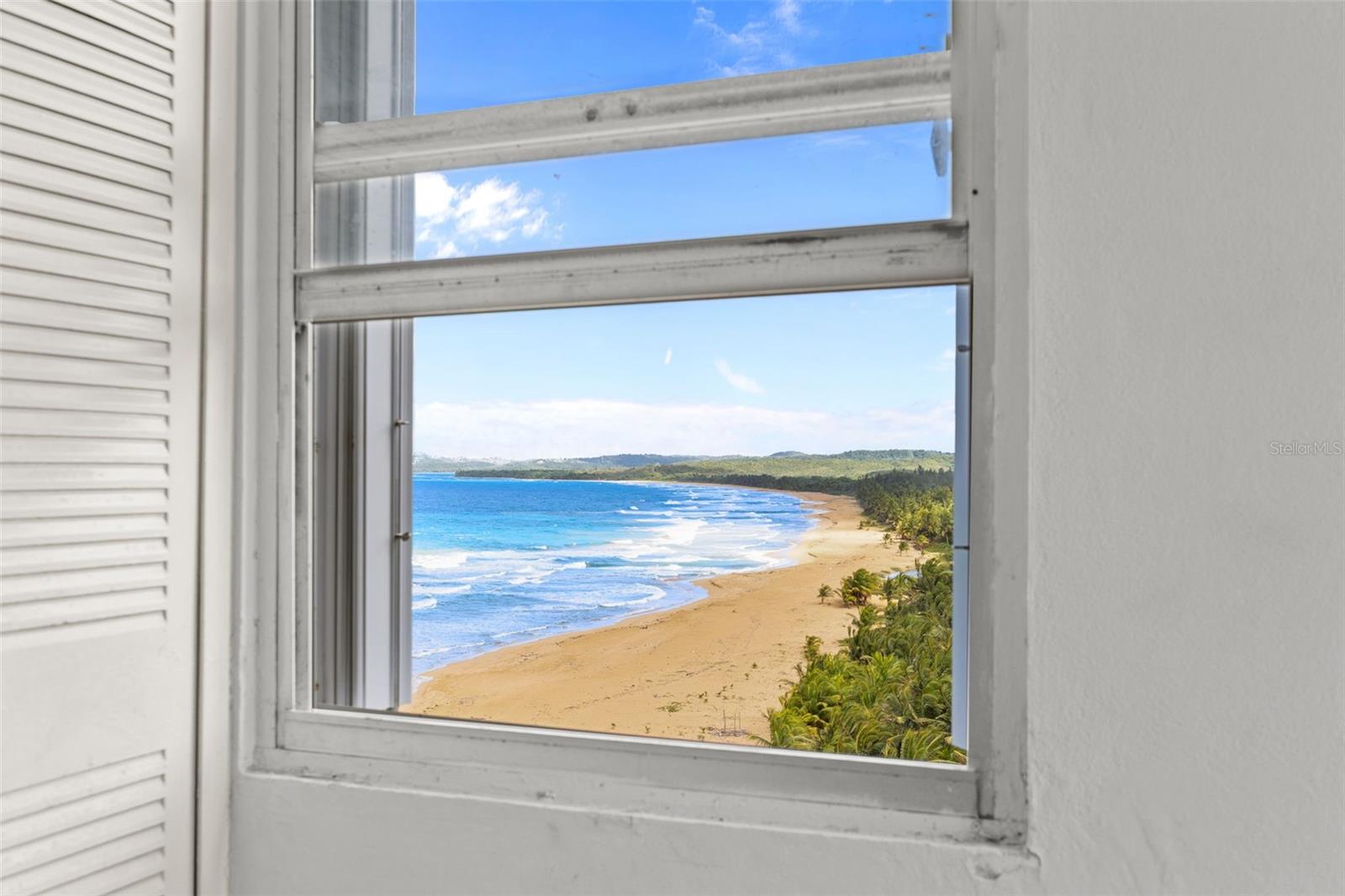 SANDY HILLS - Residential