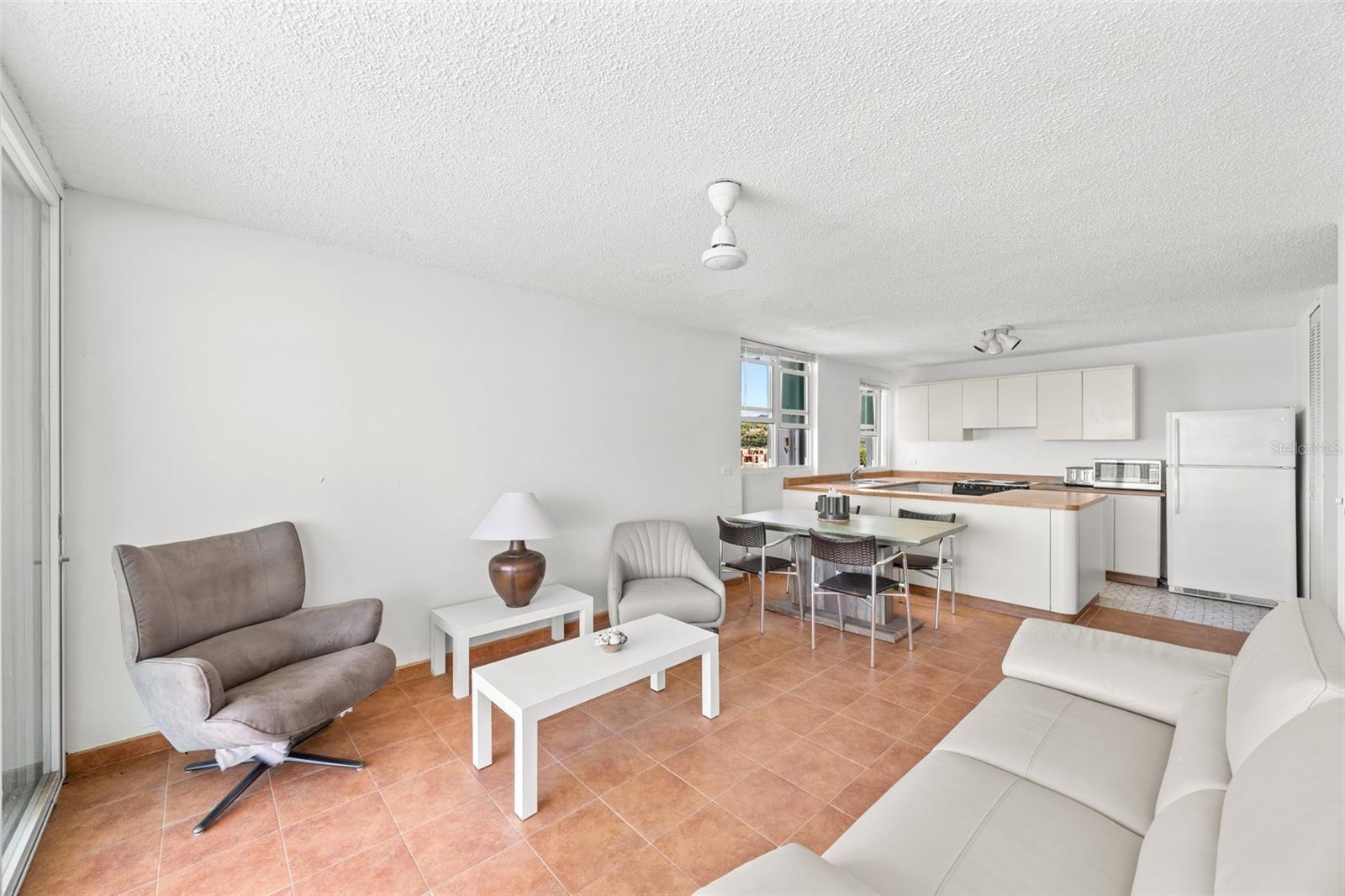 SANDY HILLS - Residential