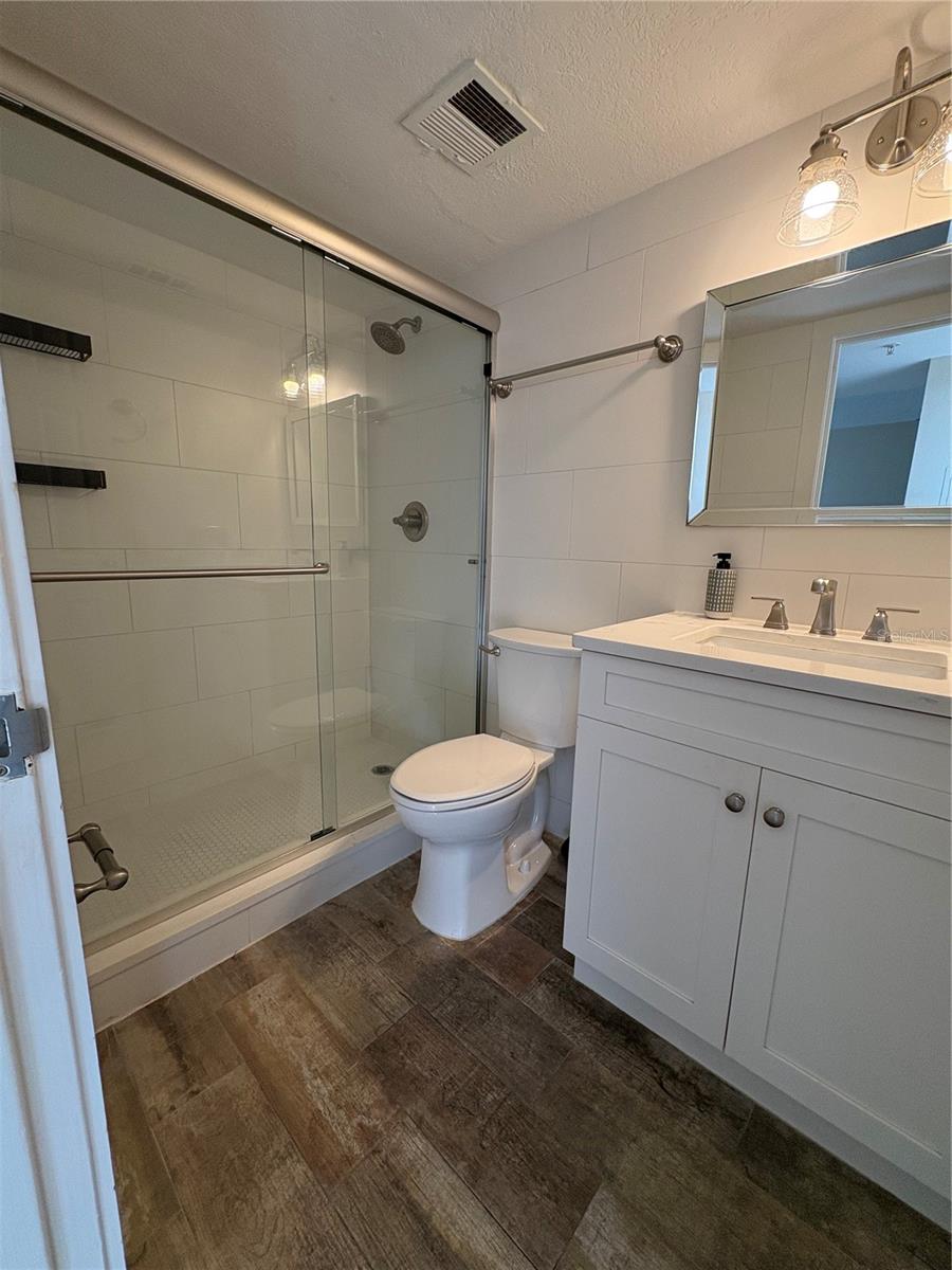 BEACON ON 3RD ST THE - Residential Lease