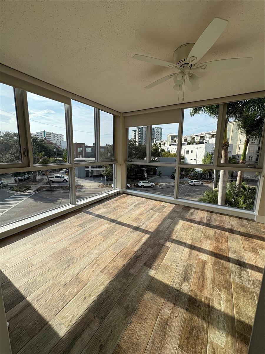 BEACON ON 3RD ST THE - Residential Lease