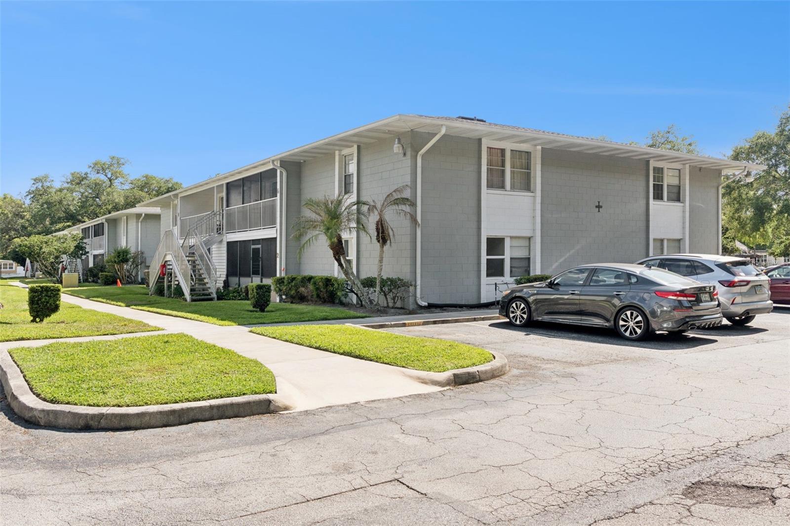 SANDLEWOOD CONDO - Residential