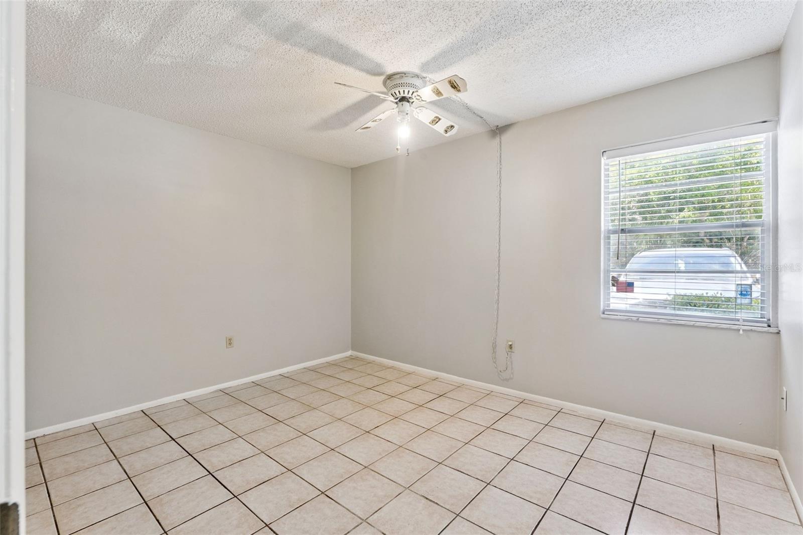 SANDLEWOOD CONDO - Residential