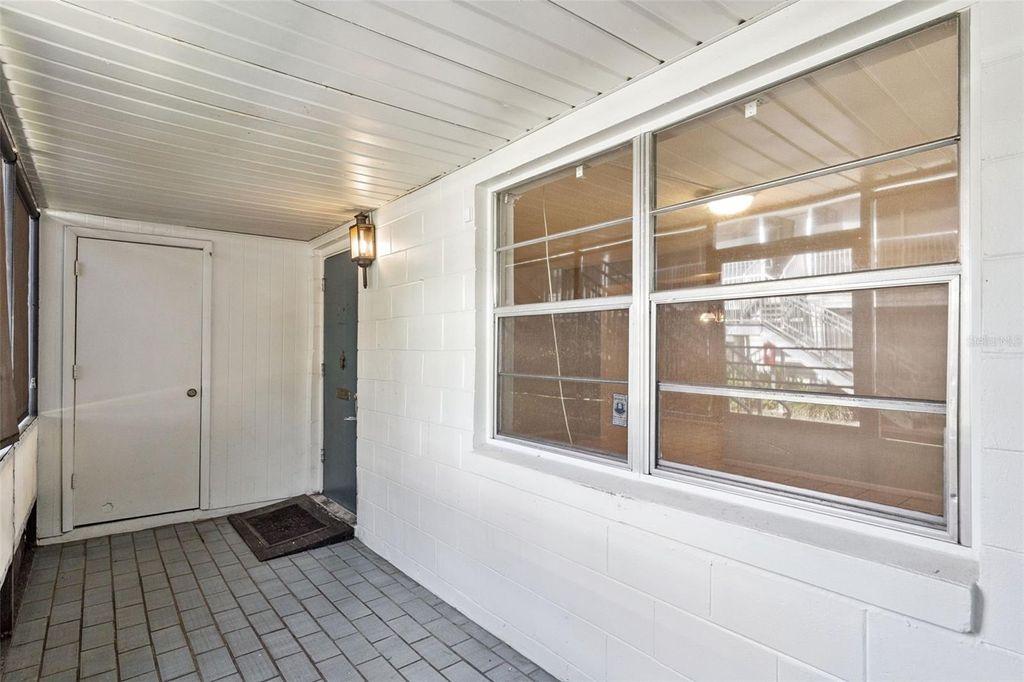 Photo of 700 E Airport Blvd #I2, Sanford, FL 32773 (MLS # O6402035)