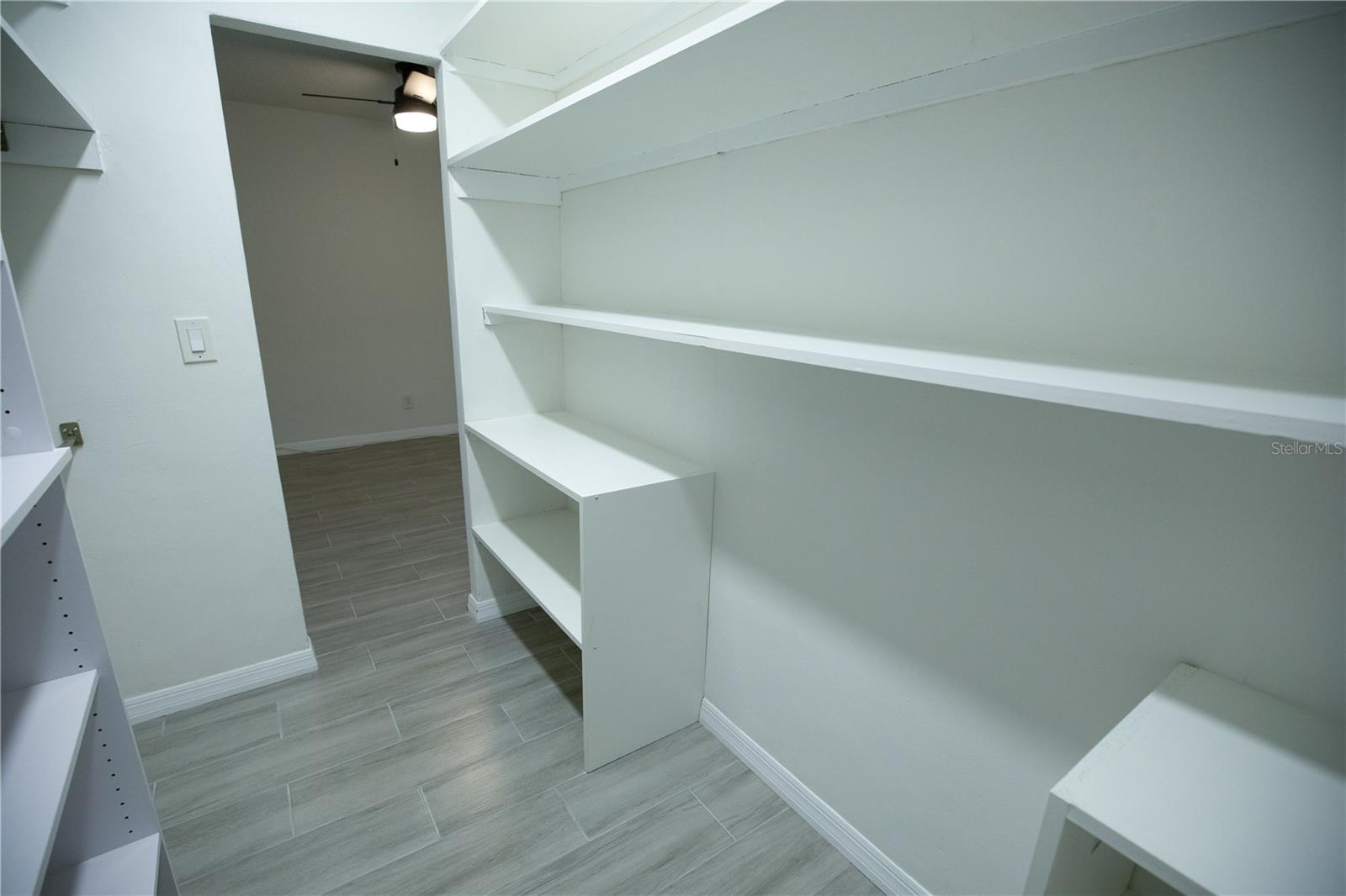 SHANGRI-LA APT PARK - Residential
