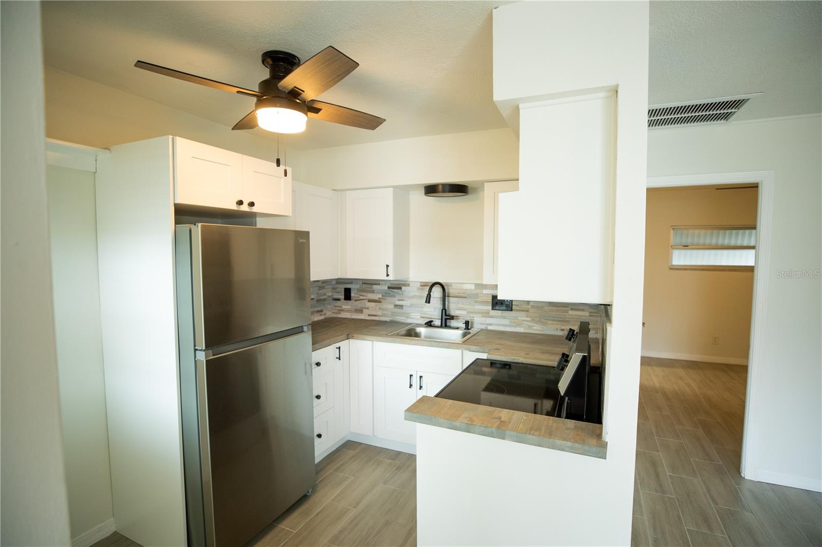 SHANGRI-LA APT PARK - Residential