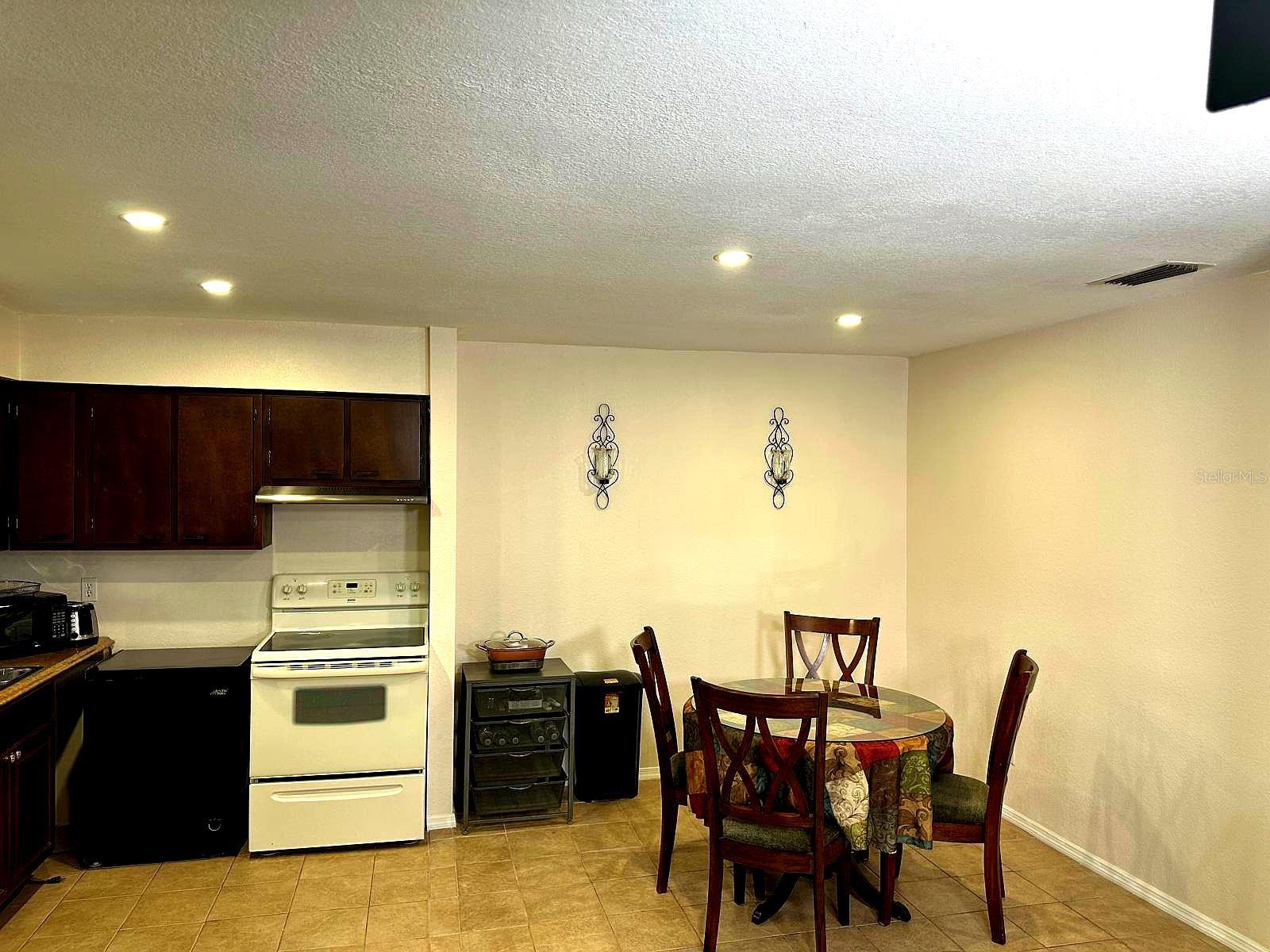 SPRINGWOOD VILLAGE - Residential