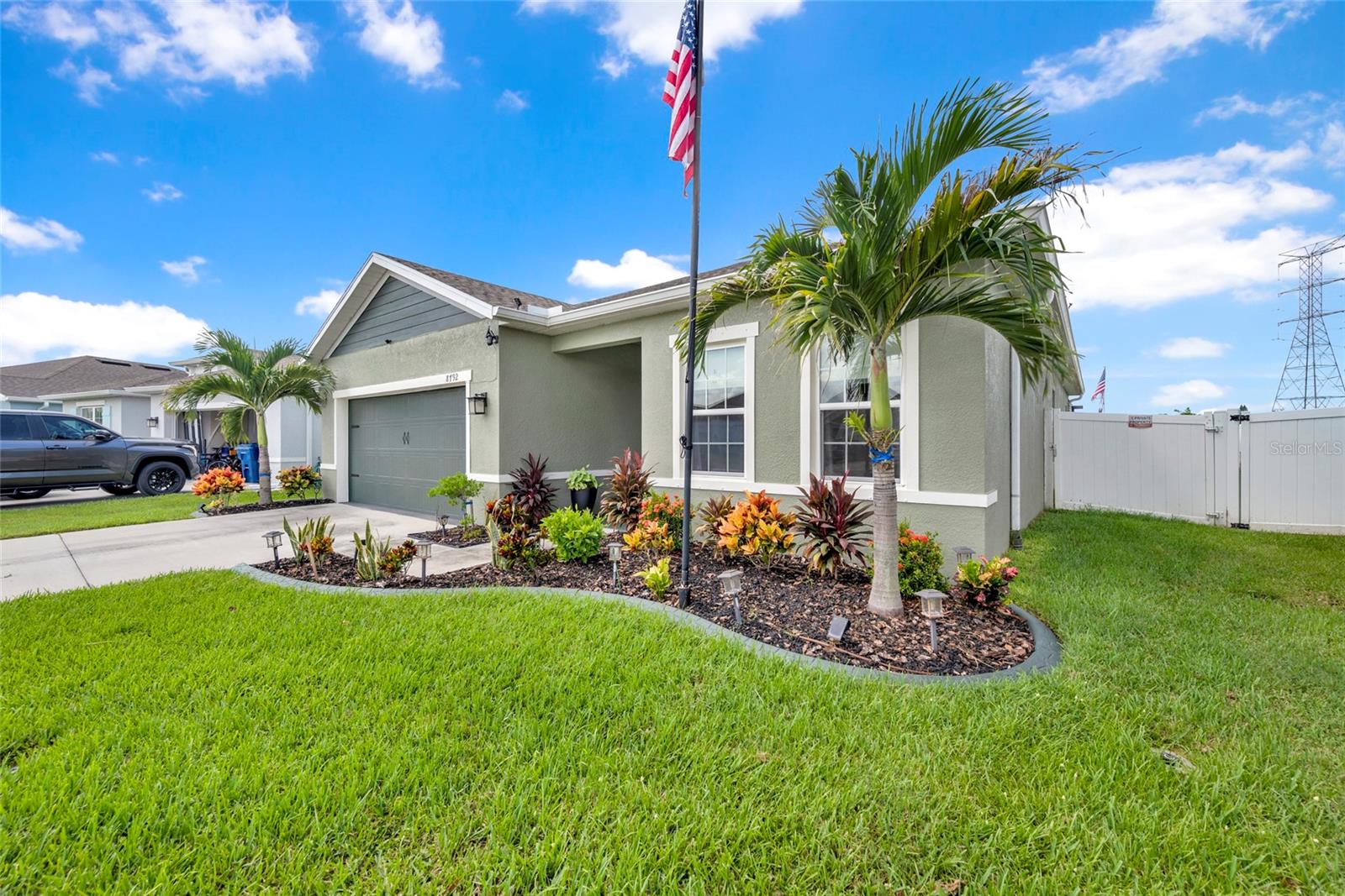 8792 PRAIRIE CREEK DRIVE