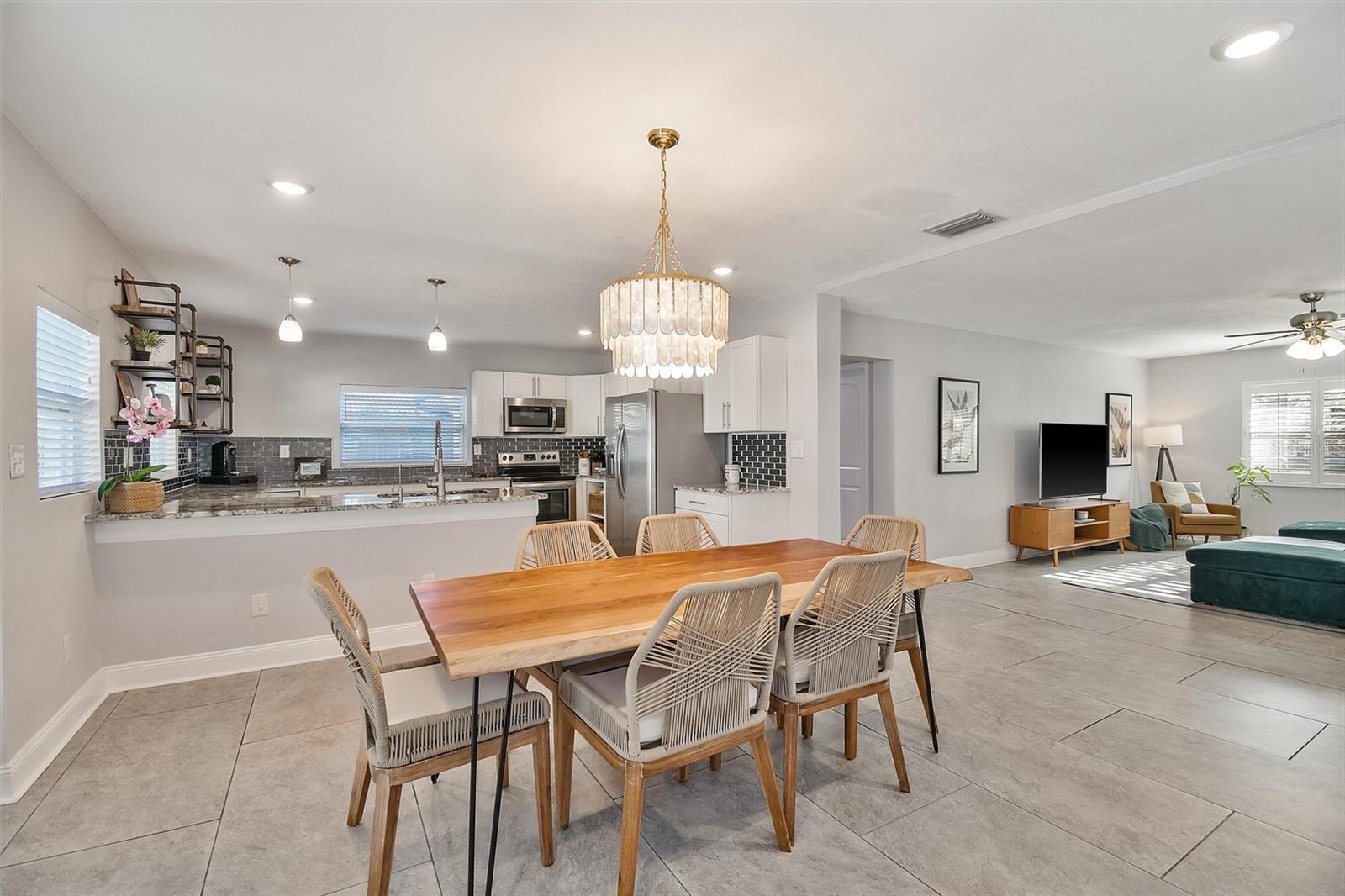 MEADOW LAWN 9TH ADD - Residential