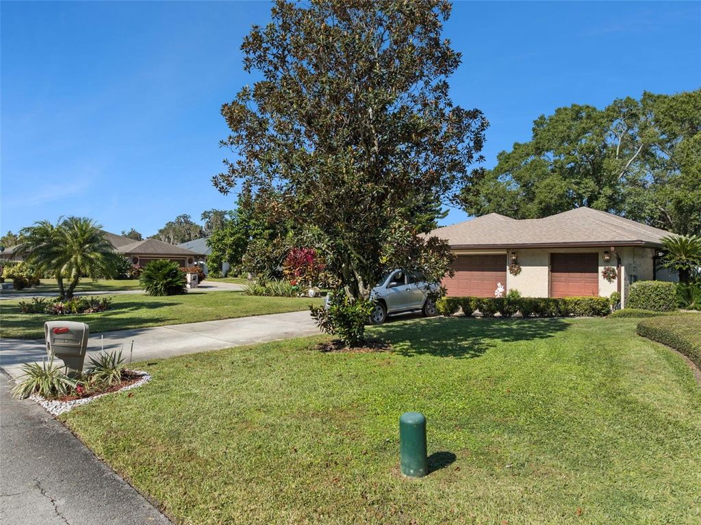 Photo of 35 Pipers Pass, Haines City, FL 33844 (MLS # O6361265)