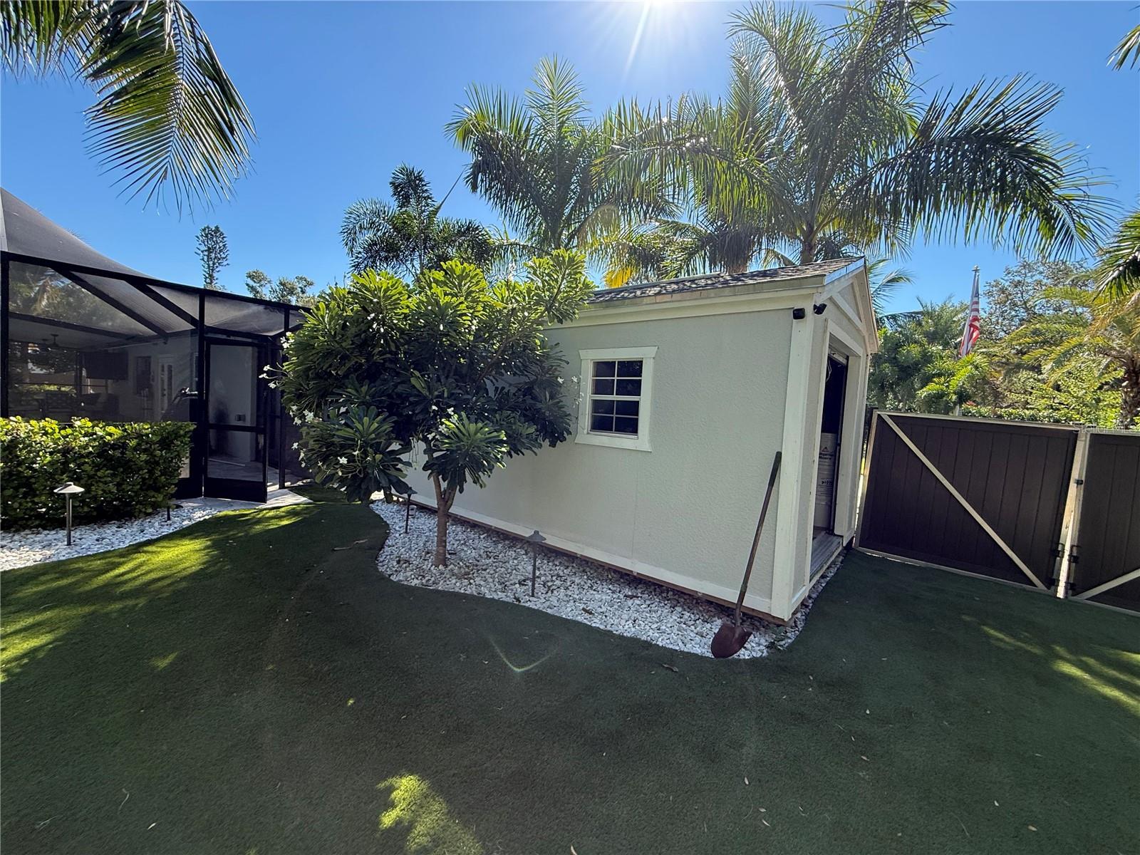 RIVERWOOD PARK - Residential