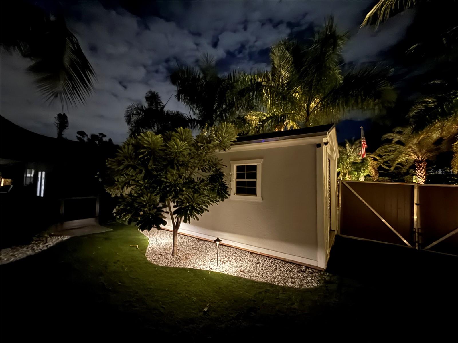 RIVERWOOD PARK - Residential