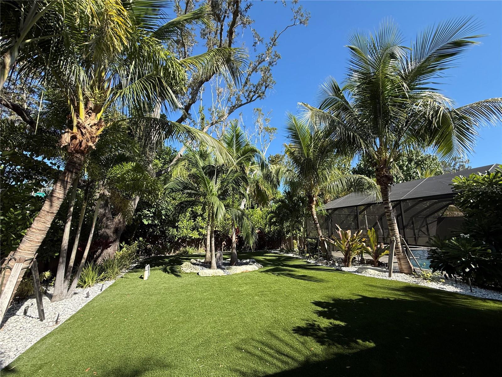 RIVERWOOD PARK - Residential