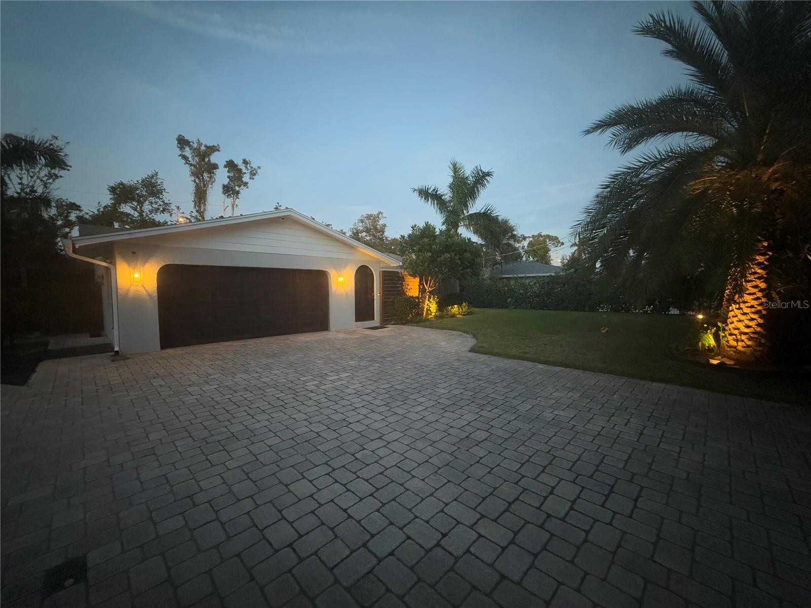 RIVERWOOD PARK - Residential