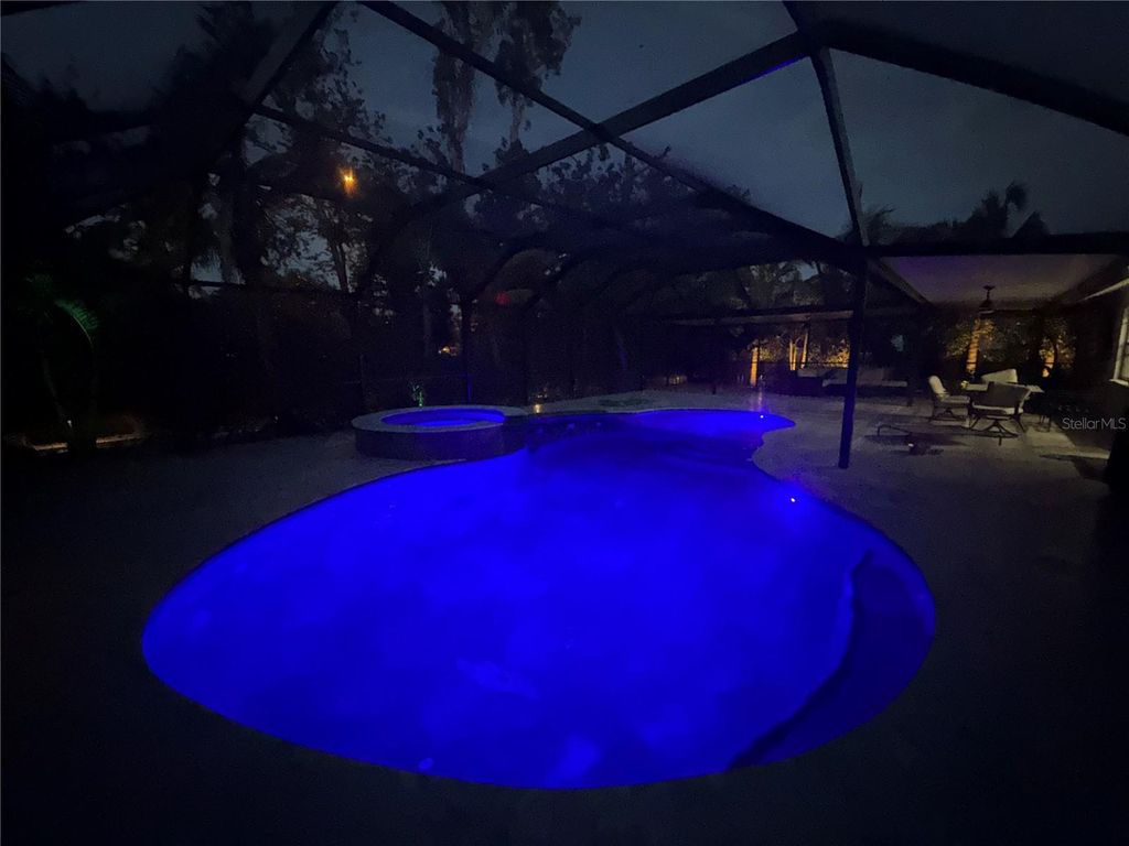 Photo of 4735 Riverwood Circle, Sarasota, FL 34231 (MLS # A4669956)