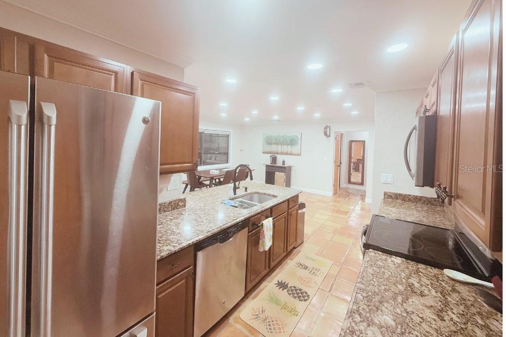 RIVERWOOD PARK - Residential