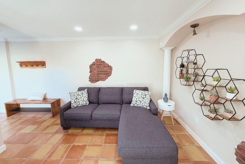 RIVERWOOD PARK - Residential