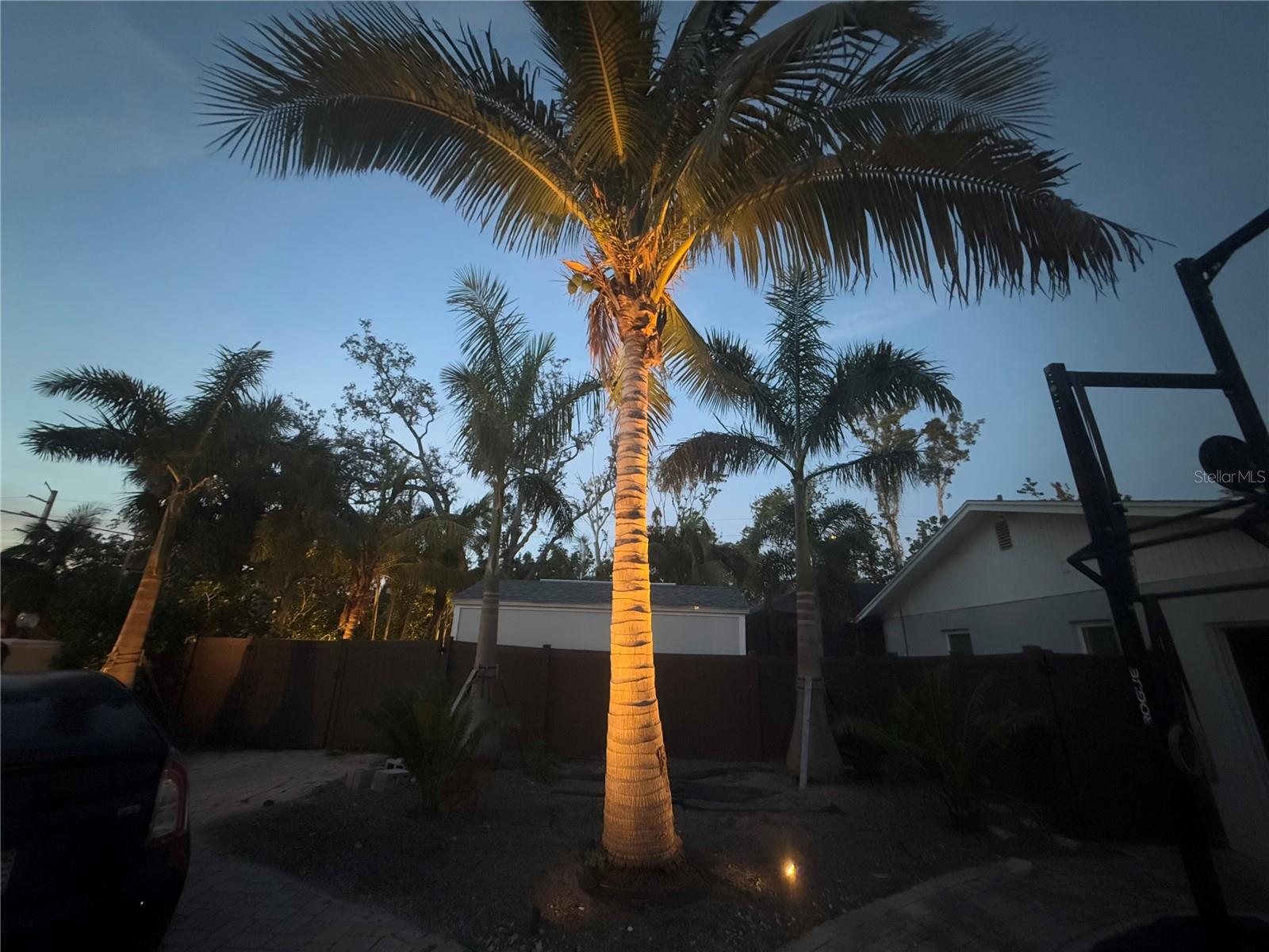 RIVERWOOD PARK - Residential