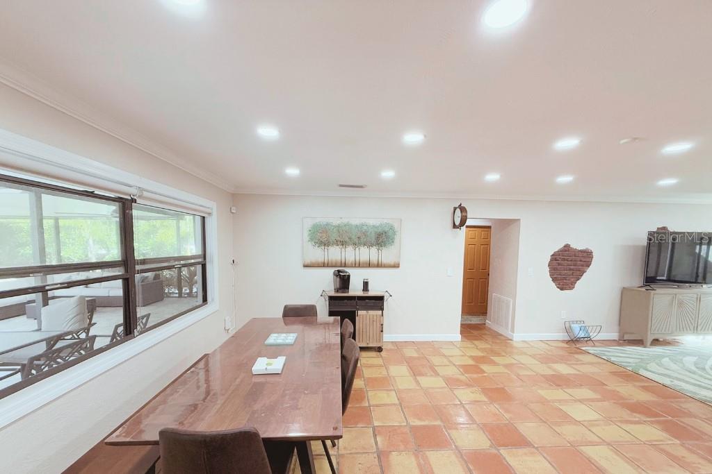 RIVERWOOD PARK - Residential