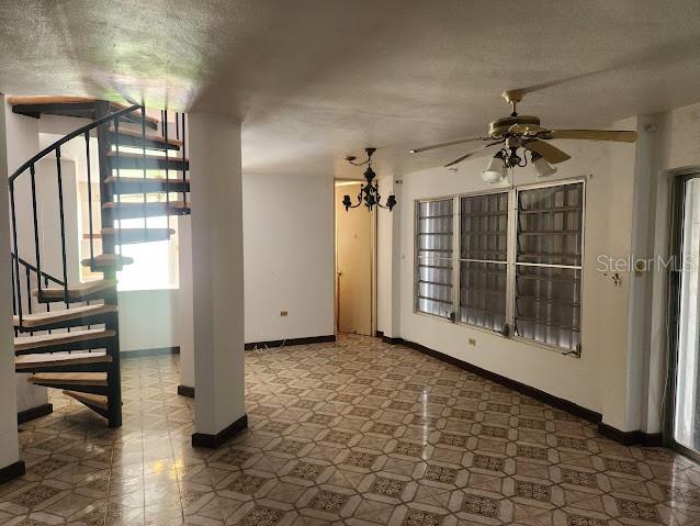 COLLORES WARD - Residential