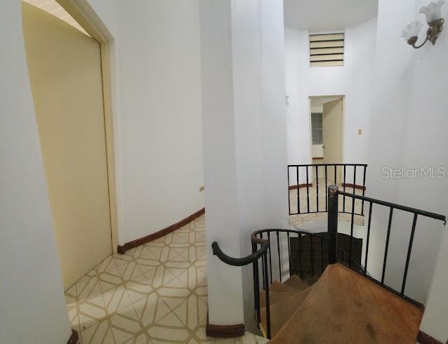 COLLORES WARD - Residential