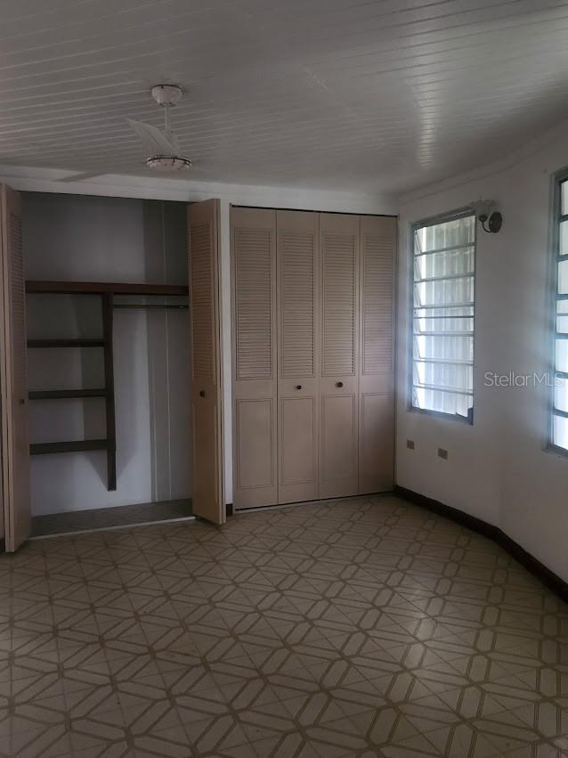 COLLORES WARD - Residential