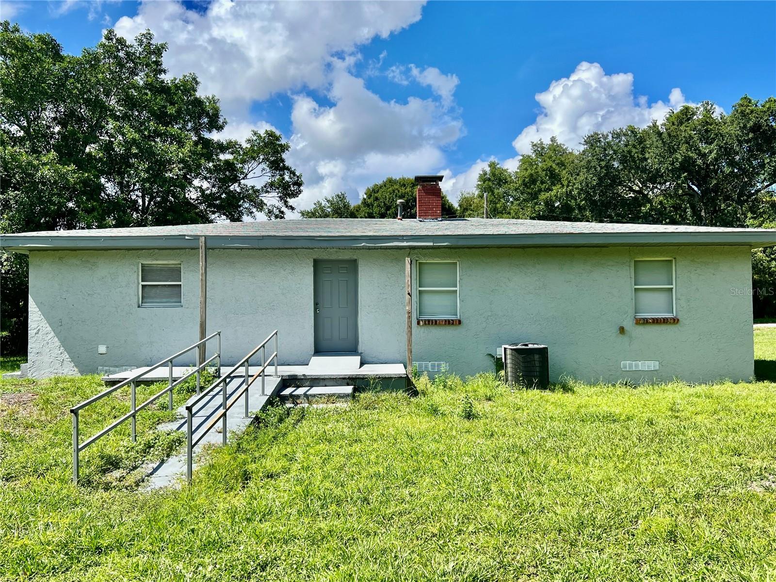 PART OF NE 1/4 OF SE 1/4 AS DES IN DB 232 PG 284 - Residential