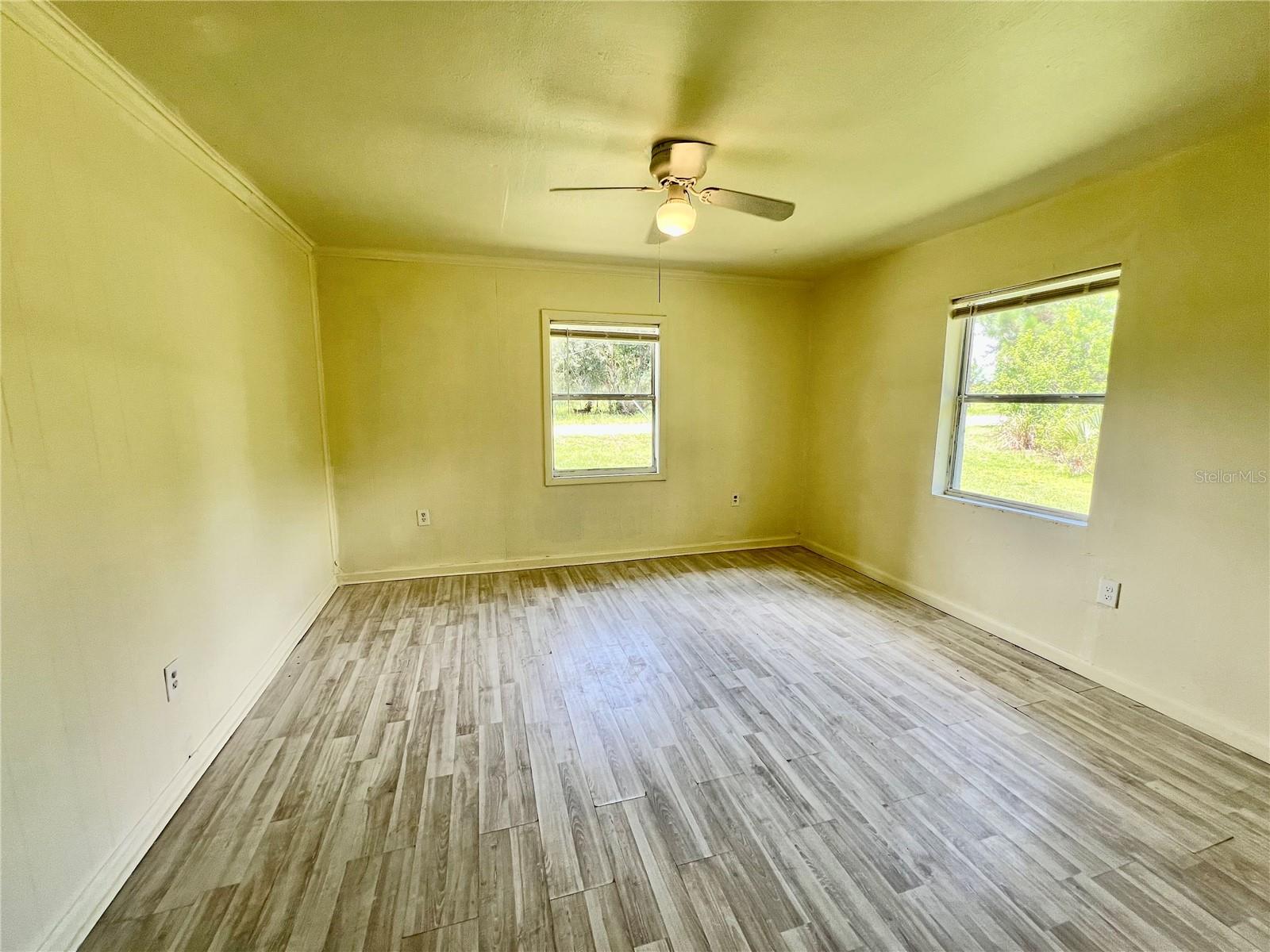 PART OF NE 1/4 OF SE 1/4 AS DES IN DB 232 PG 284 - Residential