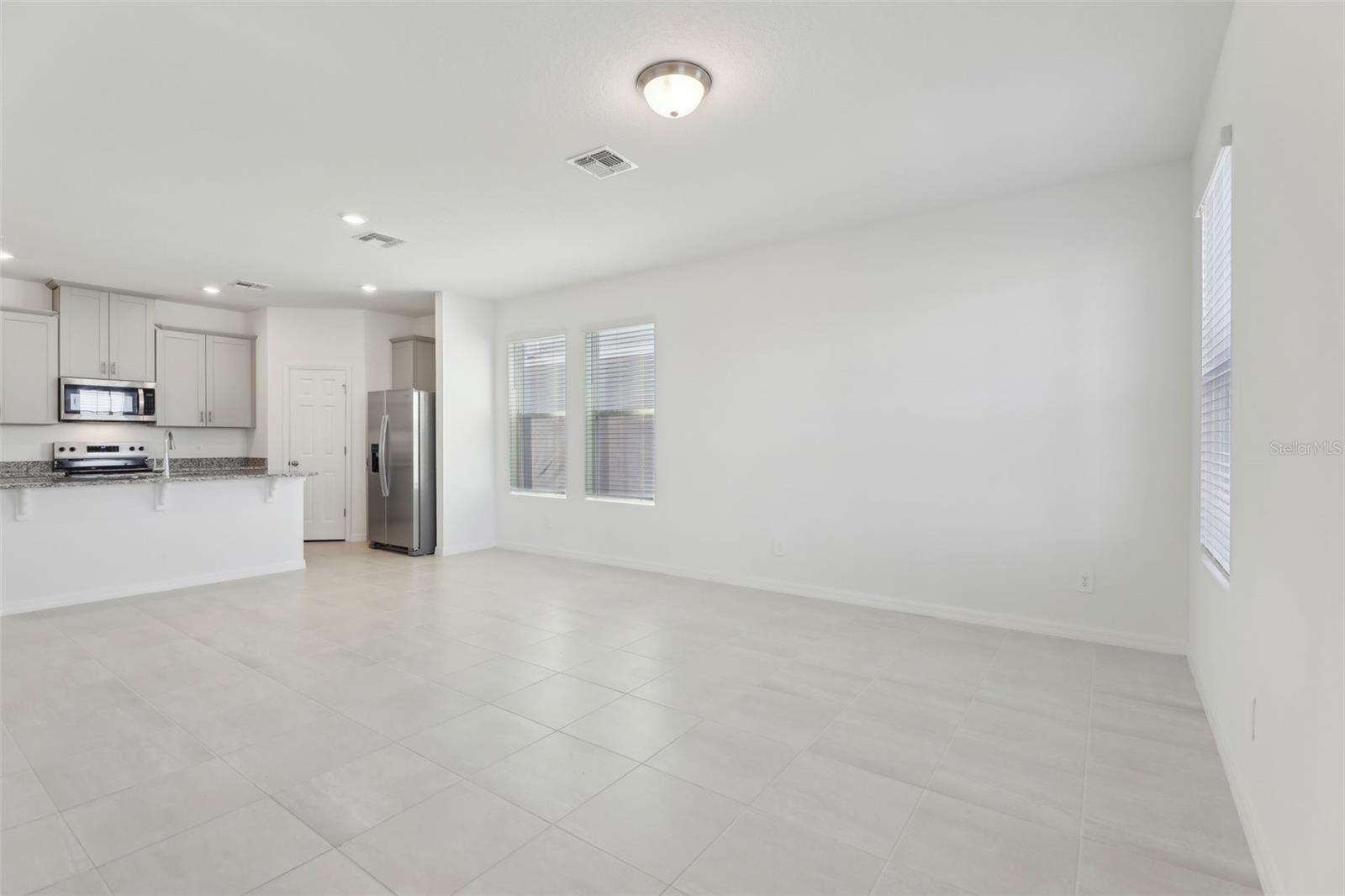 4569 CROSS PRAIRIE PARKWAY