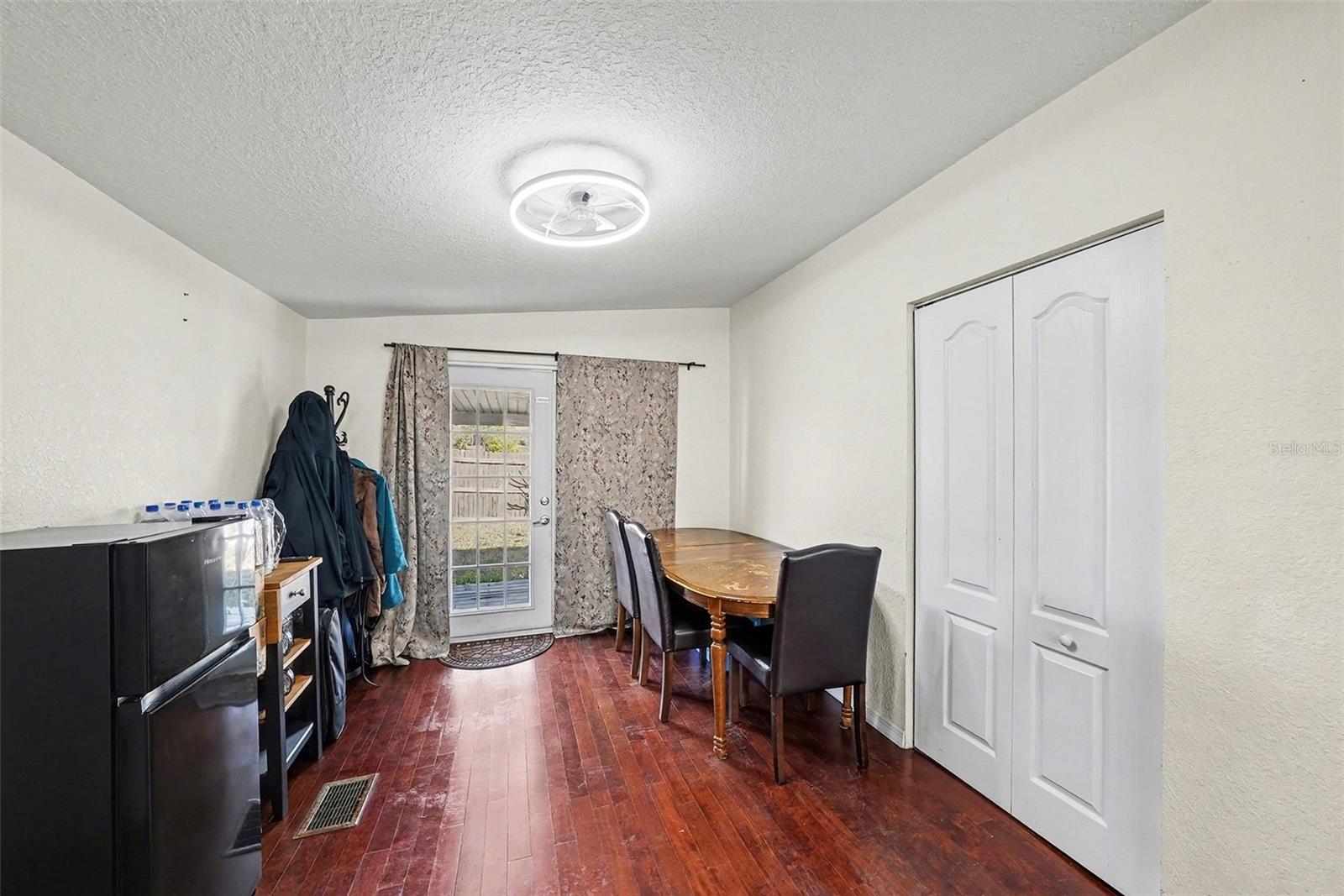 BELMONT SUB 1ST ADD - Residential