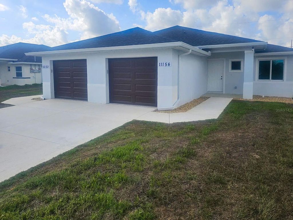 Photo of 11154 Pendleton Avenue, Englewood, FL 34224 (MLS # C7519986)