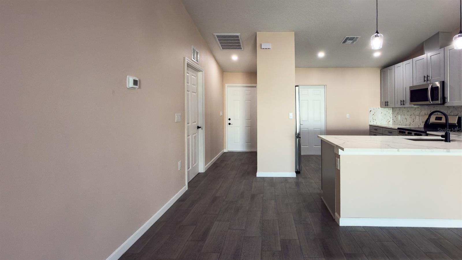 PORT CHARLOTTE SEC 063 - Residential Lease