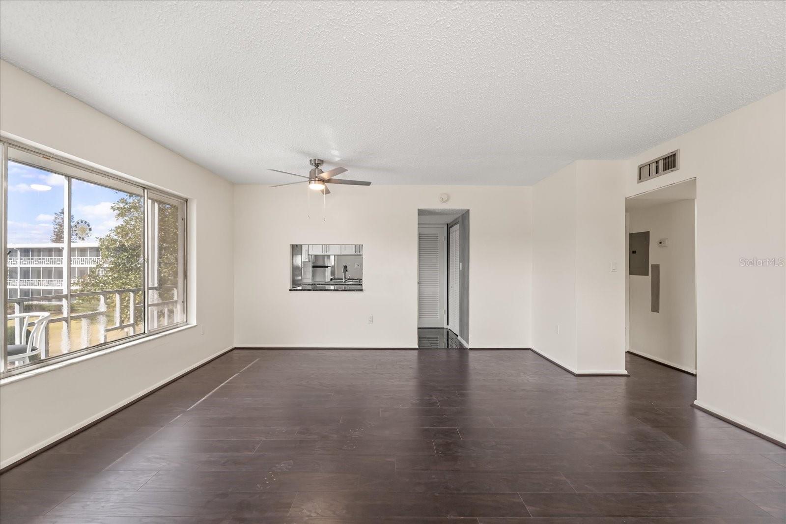 WINTER HAVEN HARBOUR APTS CONDO - Residential