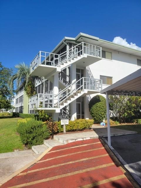 WINTER HAVEN HARBOUR APTS CONDO - Residential