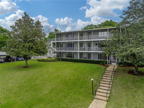 Photo of 1700 6th Street NW #B24, Winter Haven, FL 33881 (MLS # O6371915)