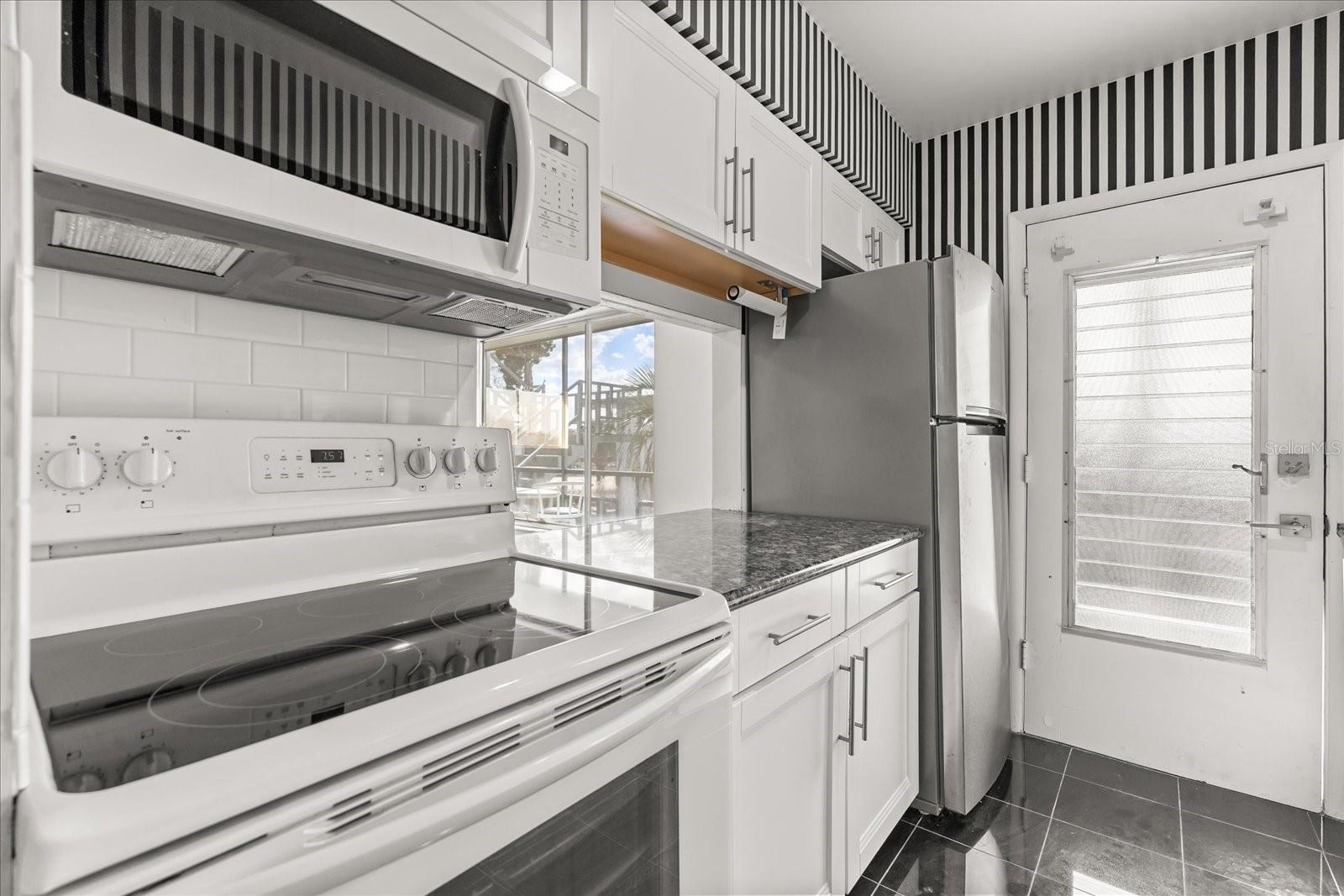 WINTER HAVEN HARBOUR APTS CONDO - Residential