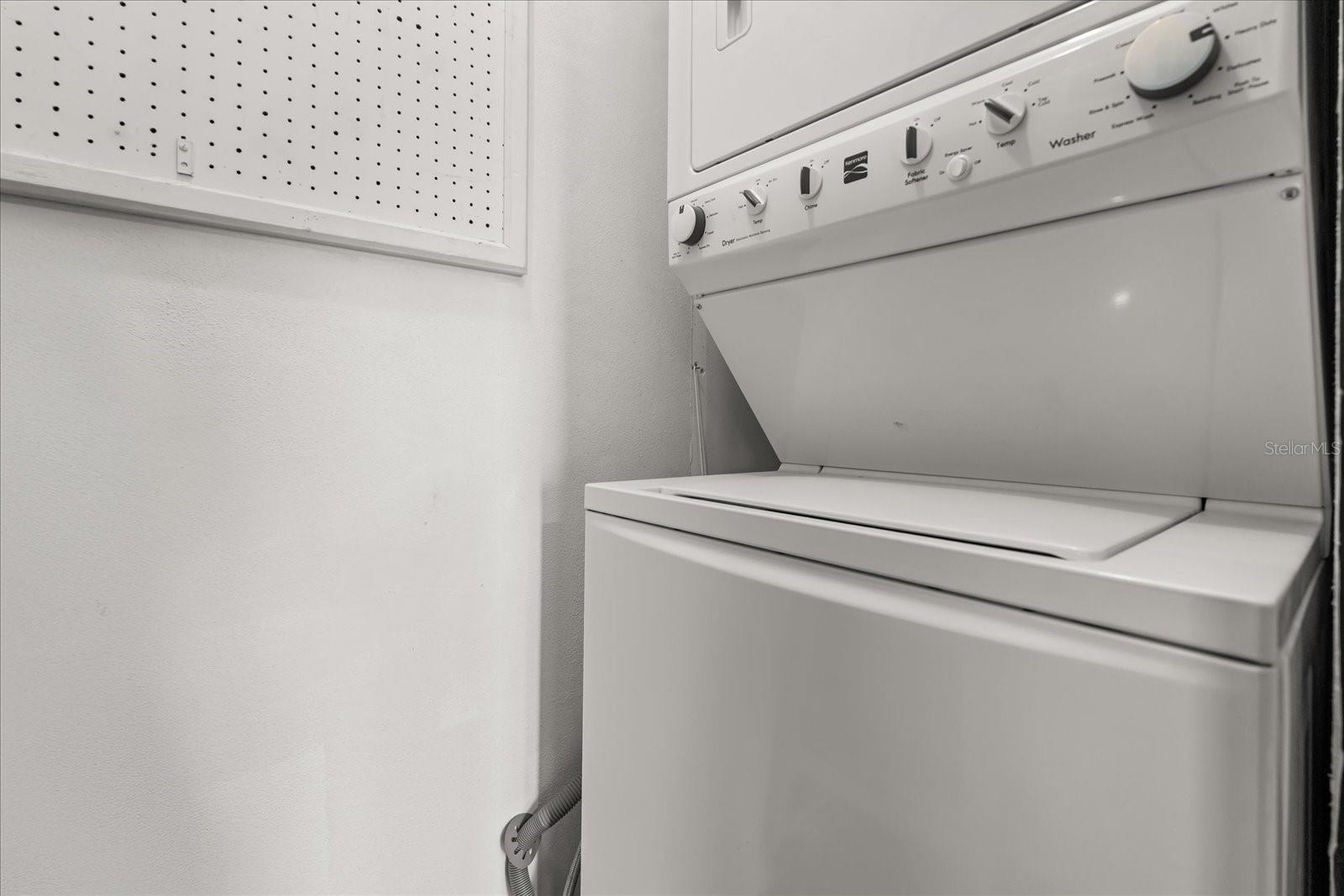 WINTER HAVEN HARBOUR APTS CONDO - Residential