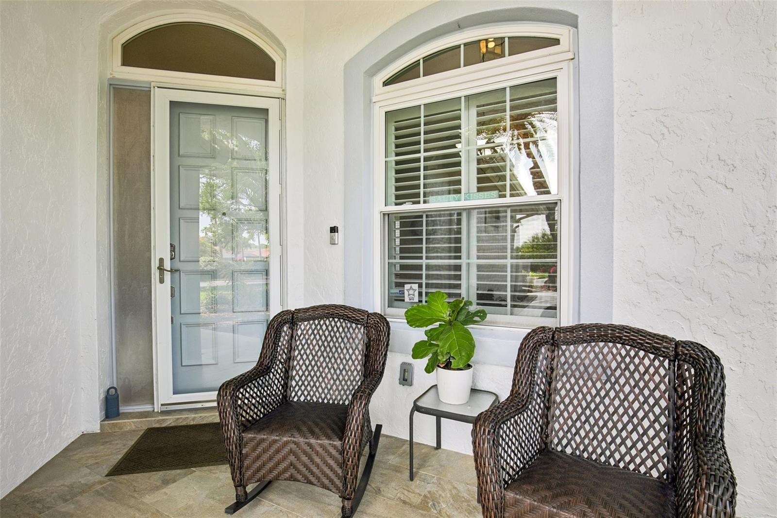 667 CROSSFIELD CIRCLE 1