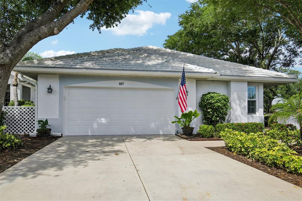 Photo of 667 Crossfield Circle #1, Venice, FL 34293 (MLS # A4689840)