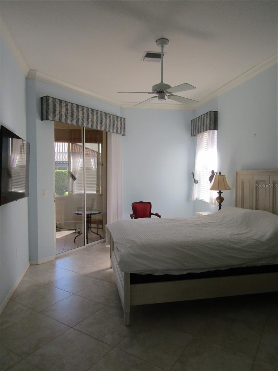 THE LAKES OF JACARANDA - Residential Lease