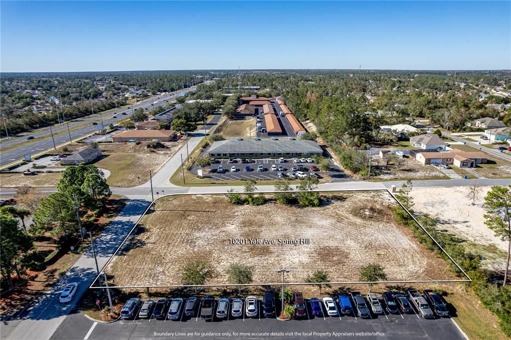 Photo of 10201 Yale Avenue, Weeki Wachee, FL 34613 (MLS # W7851495)