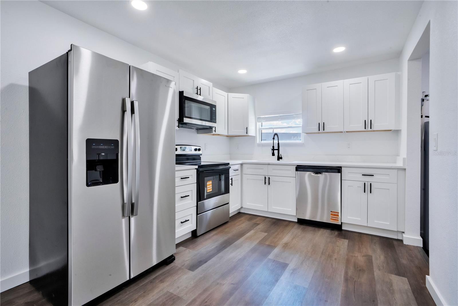 KENILWORTH SUB - Residential