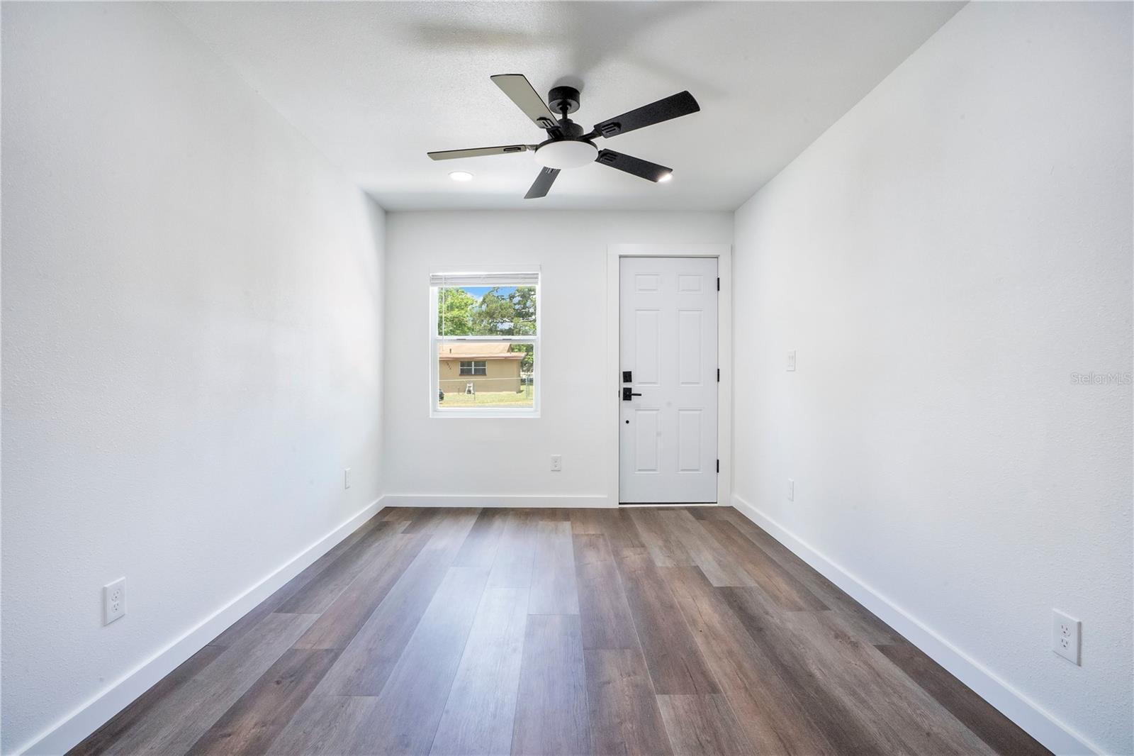 KENILWORTH SUB - Residential