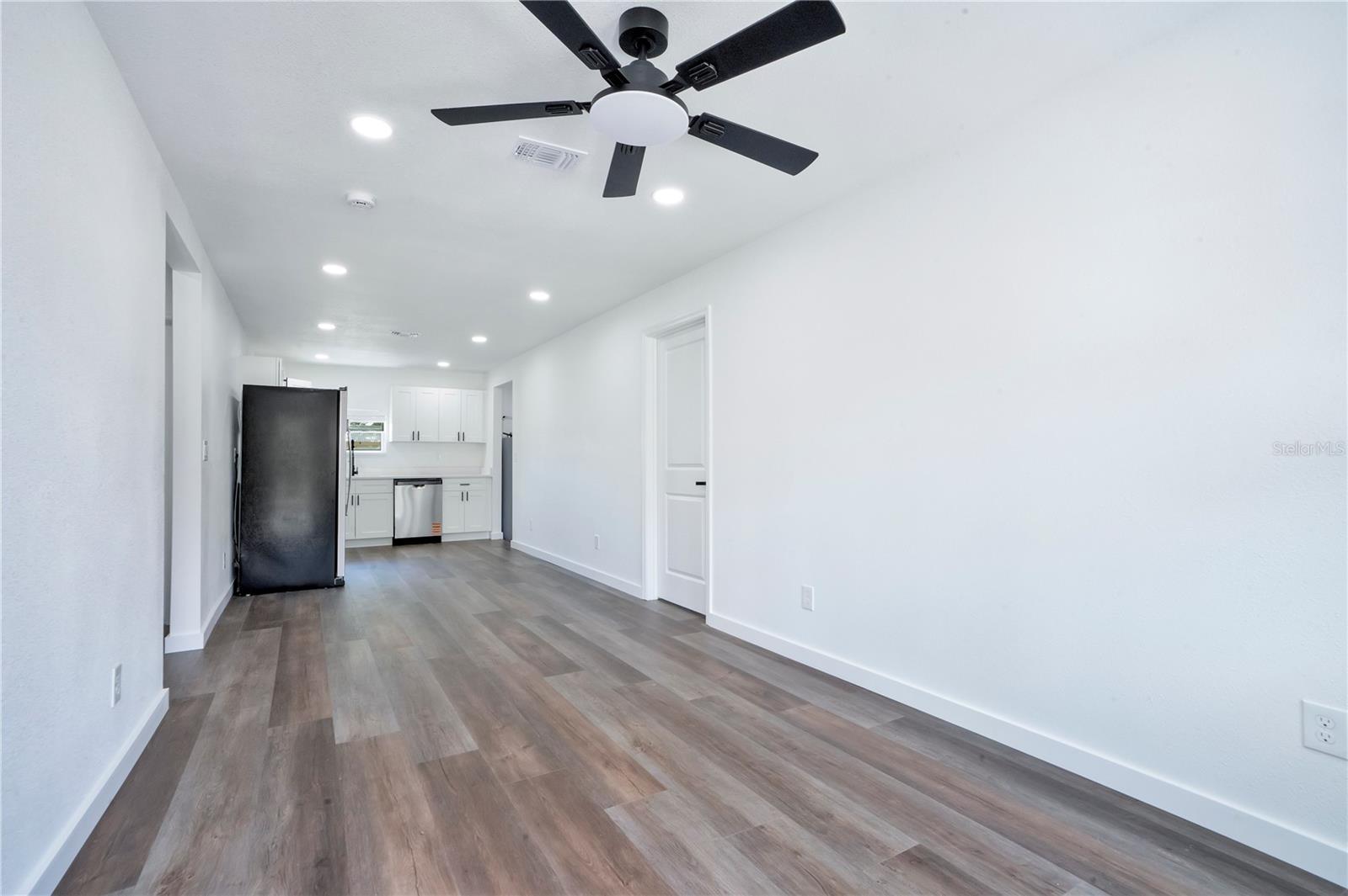 KENILWORTH SUB - Residential