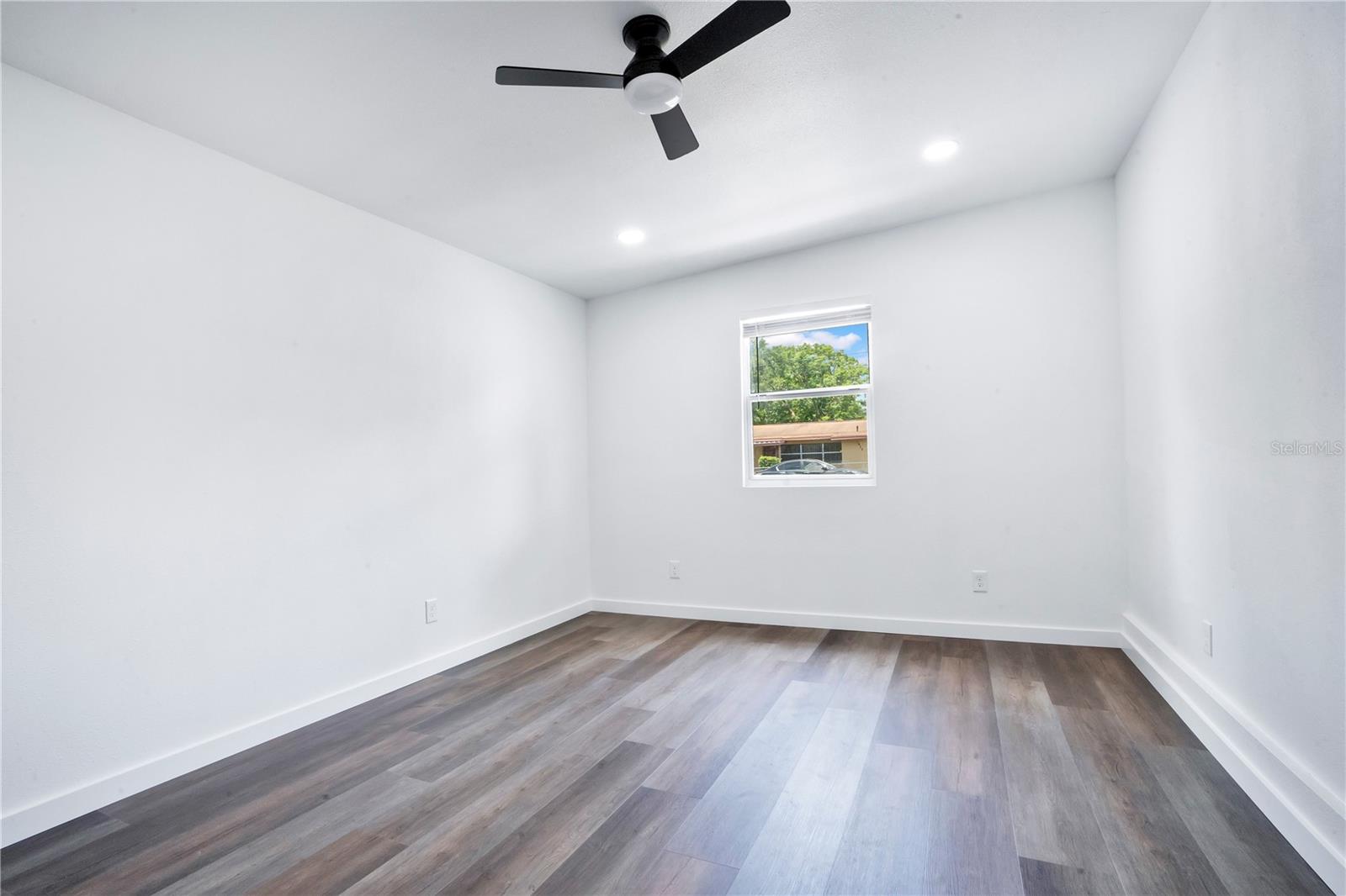 KENILWORTH SUB - Residential