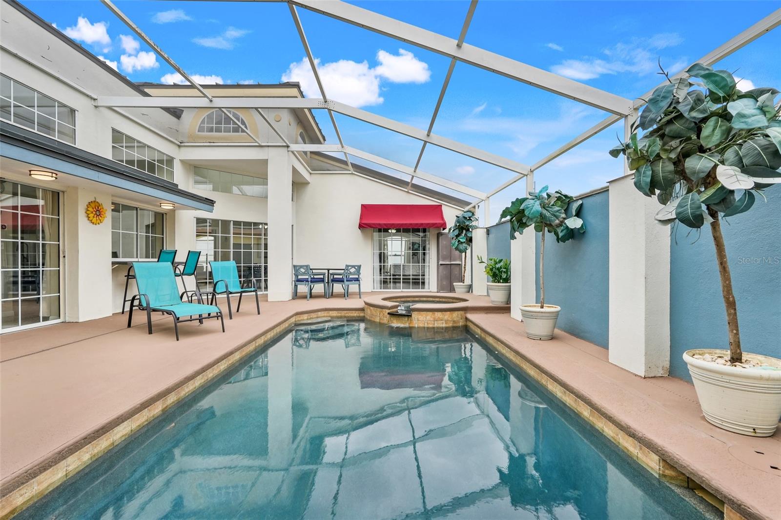 8807 CRAYSON COURT